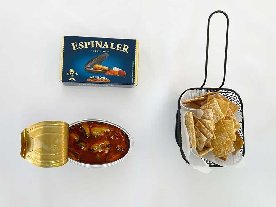 Moules à la sauce galicienne vs moules marinées : quelles différences et laquelle choisir ?