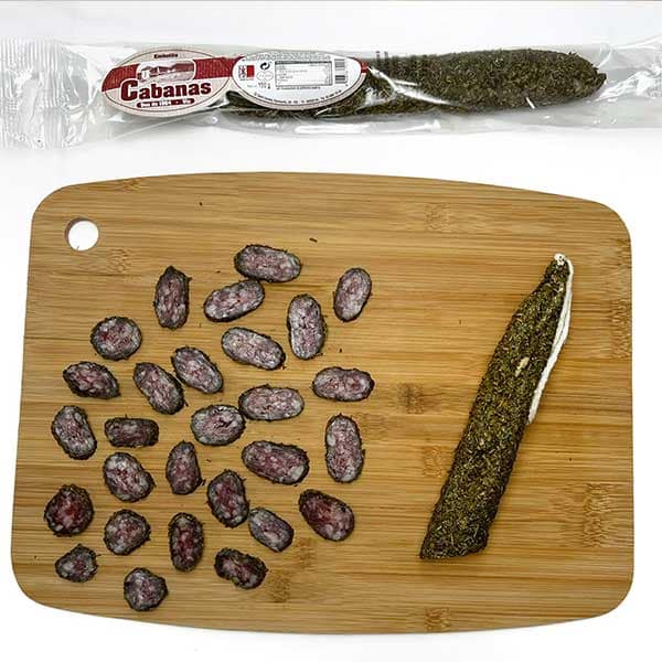 Was ist Fuet? Katalanische Wurstspezialität erklärt (Herkunft, Geschmack, Textur)